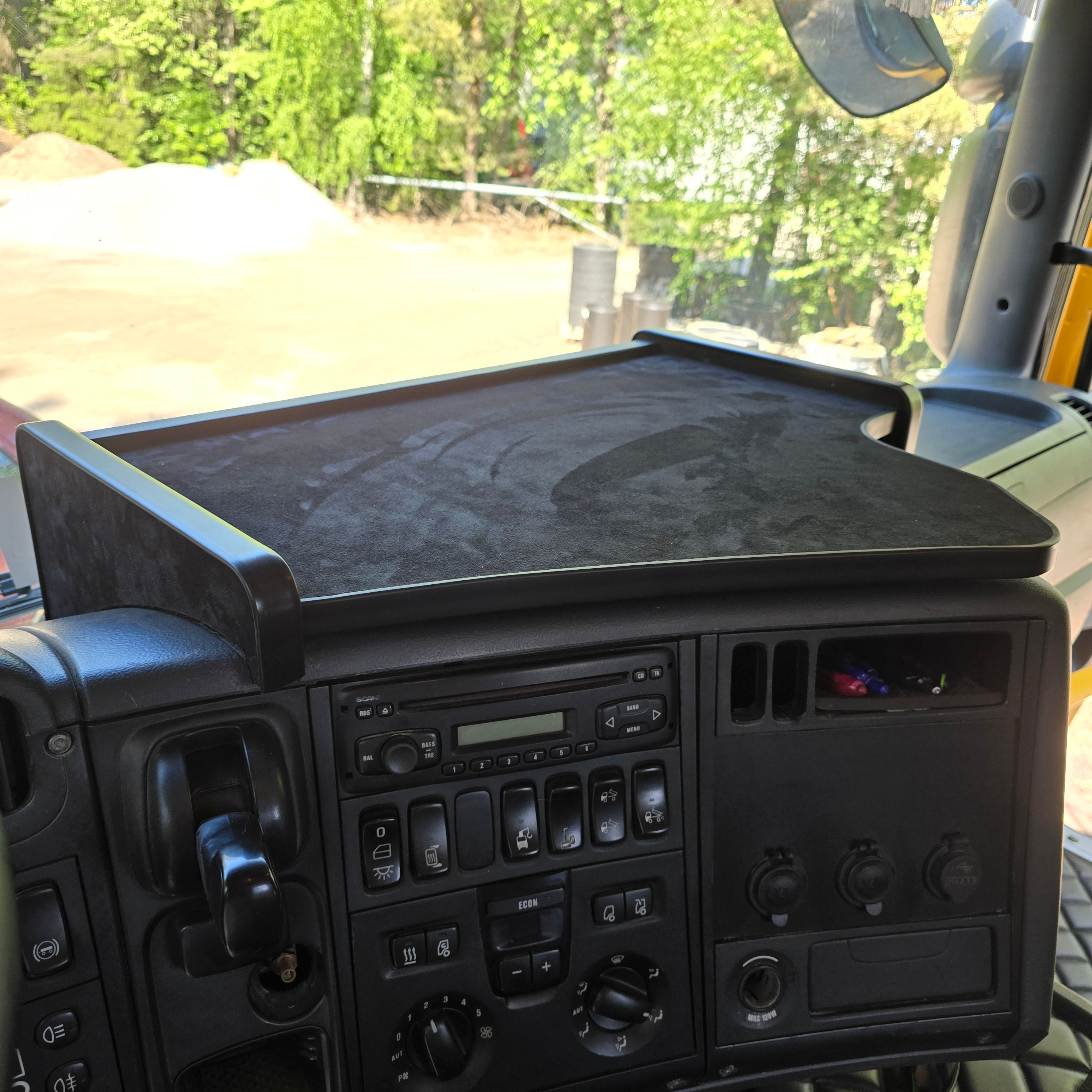 Centrerat bord Scania G/P/R -2008 Lång instrumentbräda
