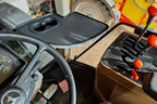 John Deere 6-7 Tractor table